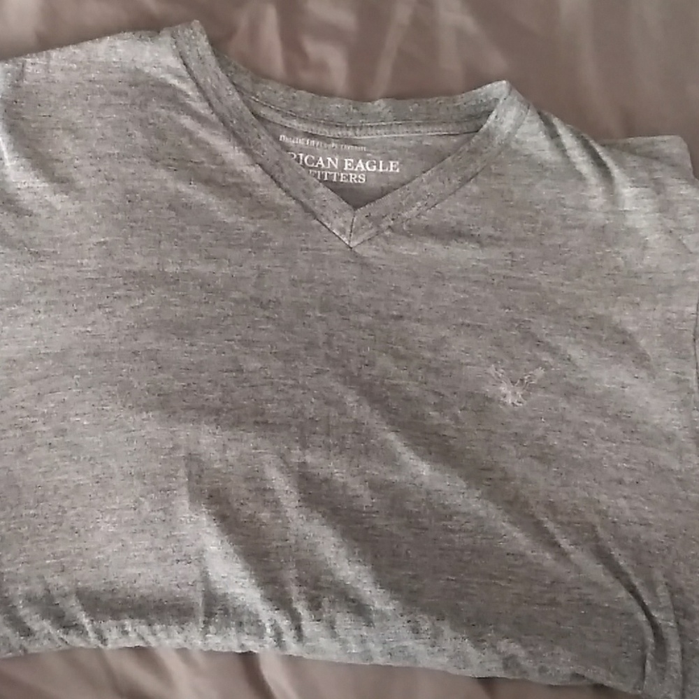 American Eagle shirt